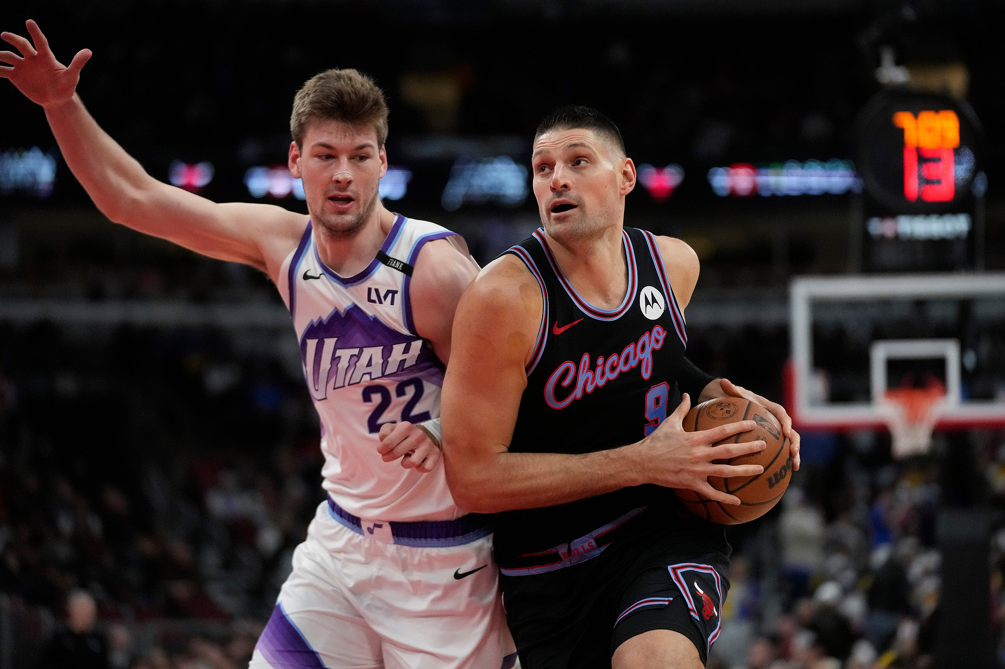 完美世界官网-武切维奇35+7+5上篮准绝杀 公牛主场险胜爵士